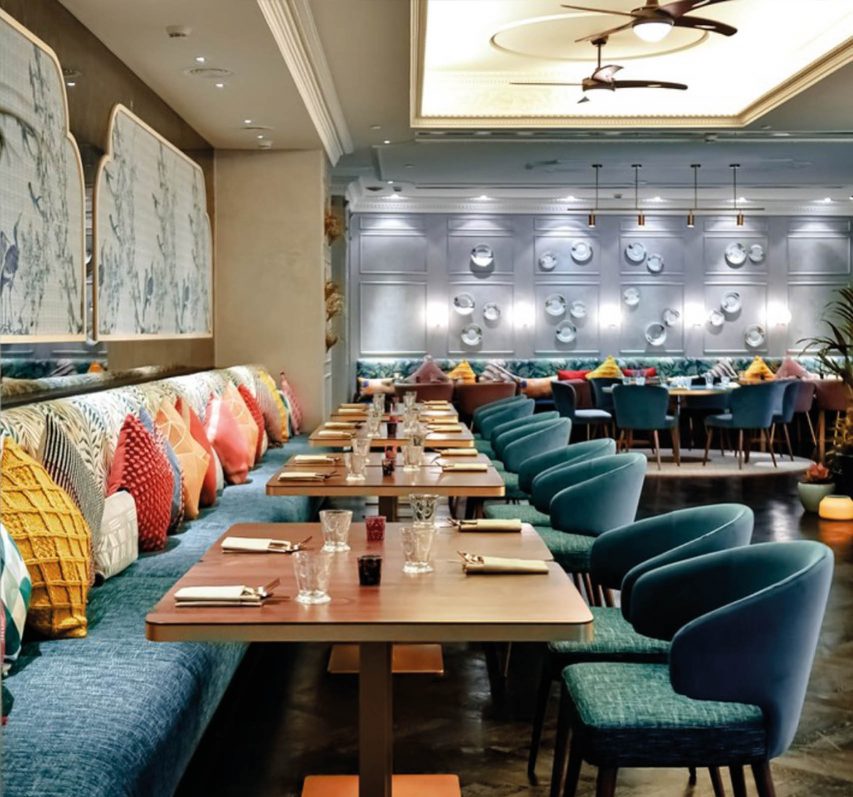 restaurant interior decorators