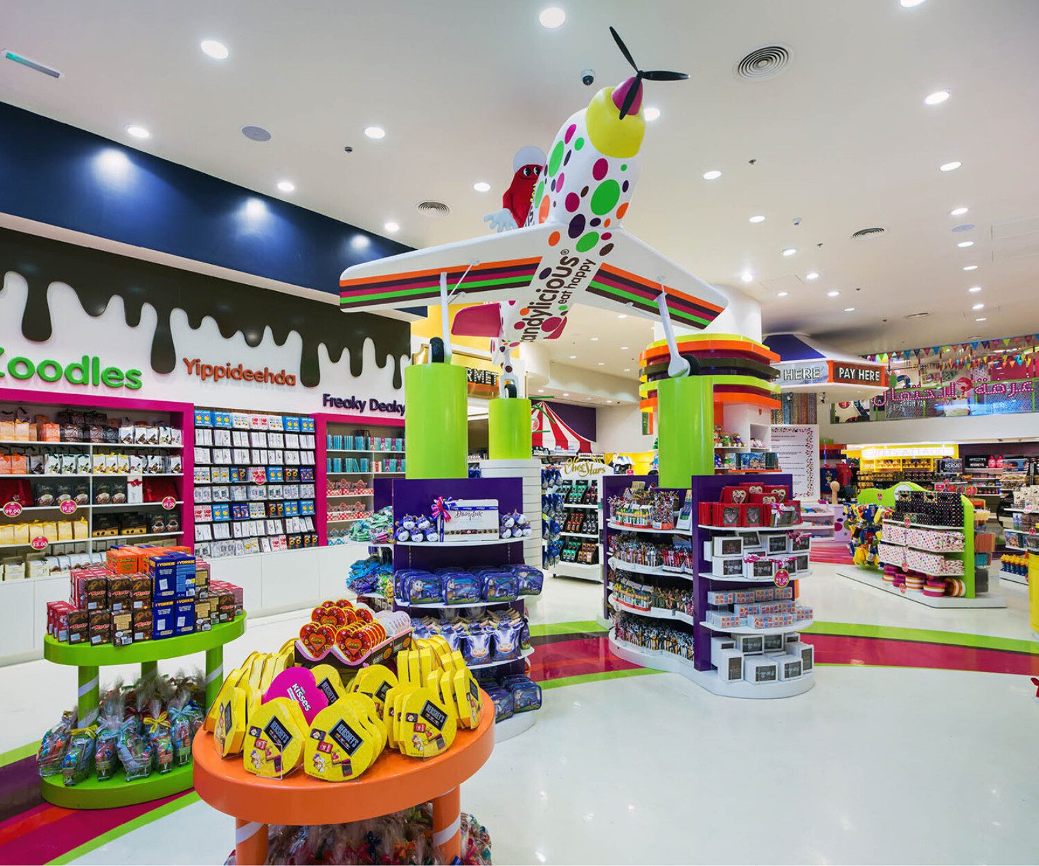Retail Interior Design - Candylicious Dubai Mall – award-winning retail interior design by FINCH
