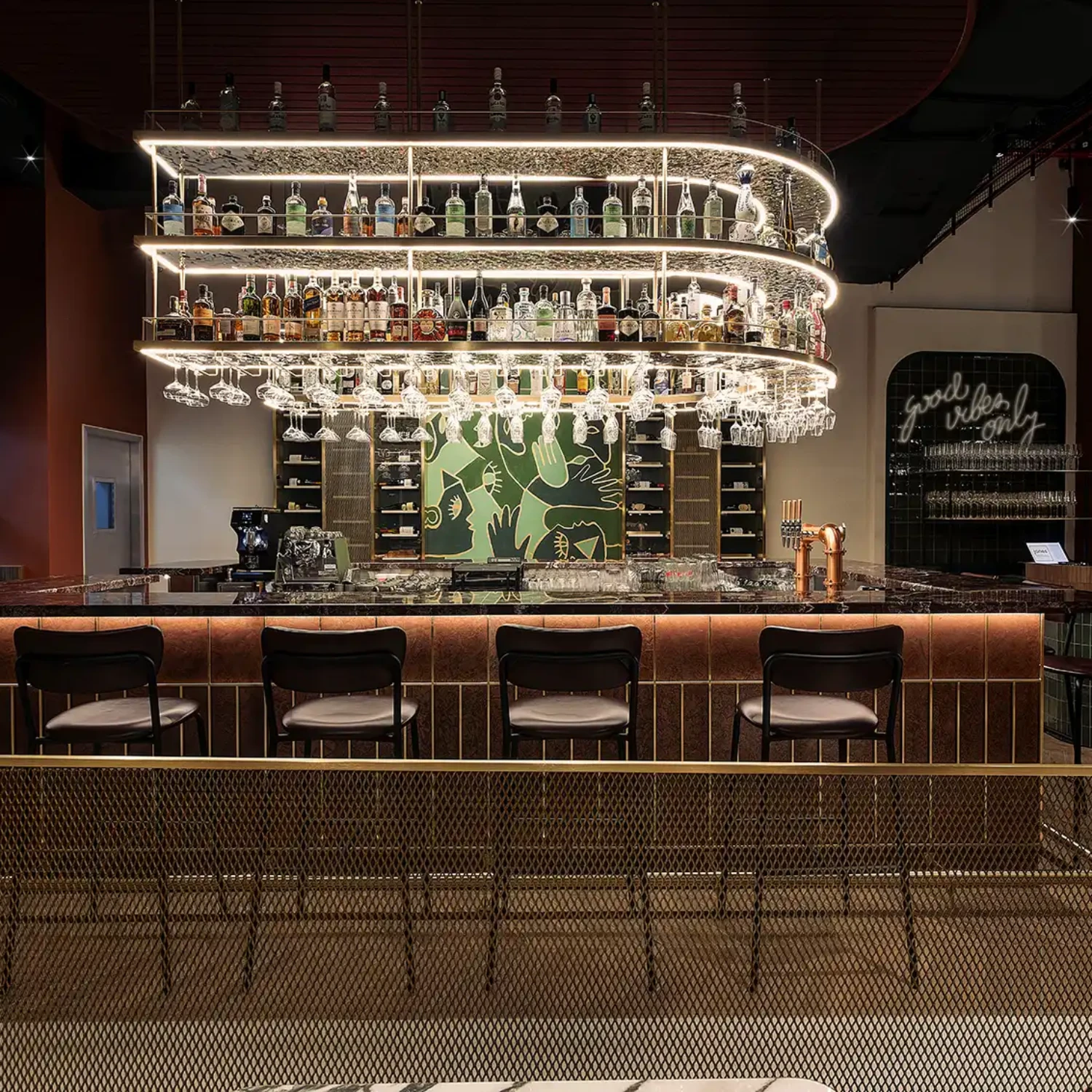 Jones Social business bay